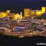 Charming In Pataias, 18 M² With Shared Pool. Casa de Férias Pataias