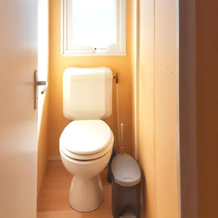 Charming In Pataias, 18 M² With Shared Pool. Дом отдыха *